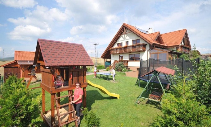 Arnutovce Maison | Penzion Úsmev