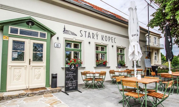 Znojmo Maison | Penzion a bistro Starý kopec