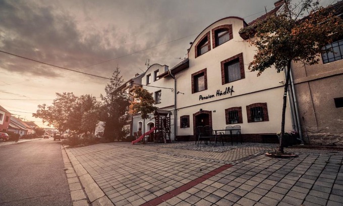 Velke Pavlovice Maison | Penzion Hádlík