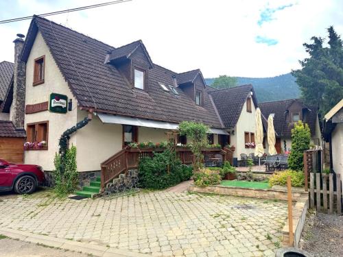 Lestiny Maison | Penzion Leštiny