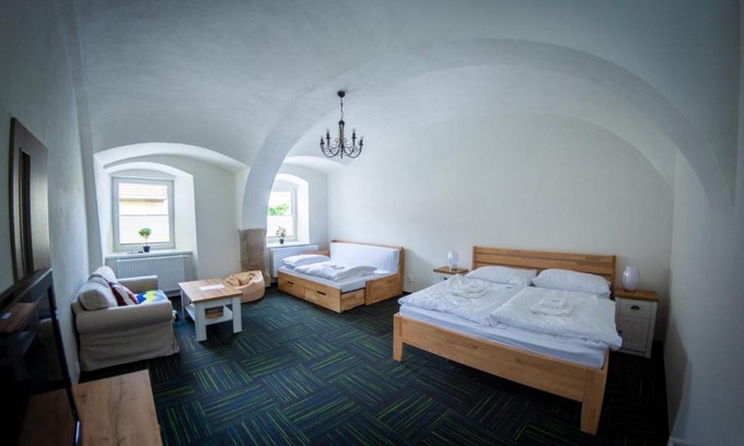 Jindrichuv Hradec Maison | Penzion Nežárka 59