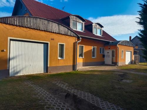 Novy Prerov Maison | Penzion Pod sklepy