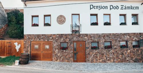 Cejkovice Maison | Penzion Pod Zámkem