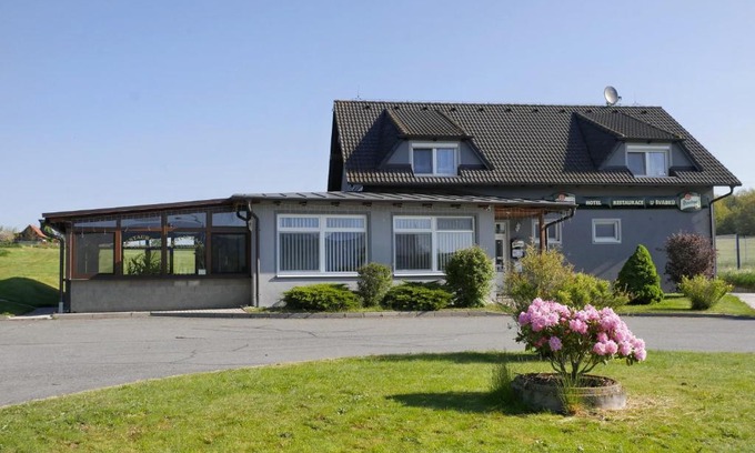 Dlouhy Ujezd Maison | Penzion restaurace U Švábků