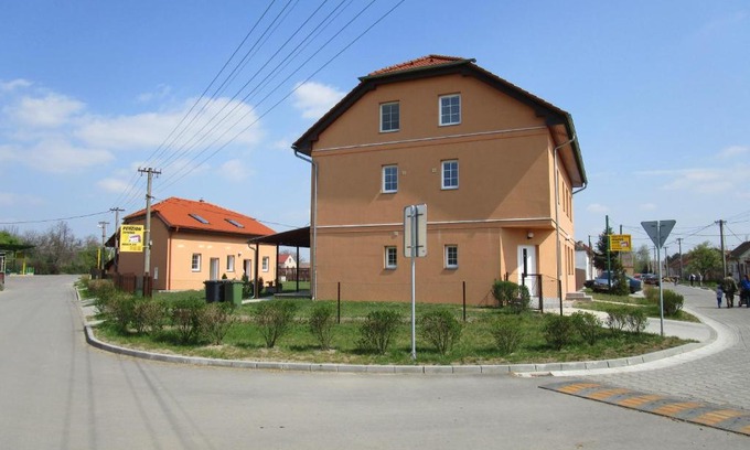 Hevlin Maison | Penzion Semerád v Hevlíně