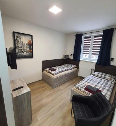 Klasterec nad Ohri Maison | Penzion TOŠA