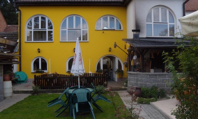 Ivancice Hôtel | Penzion U Urbanů