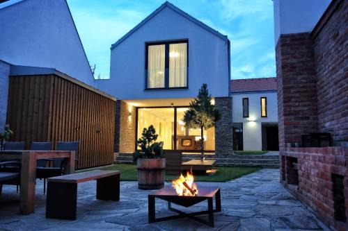 Znojmo Maison | Penzion Vinařství Konitz