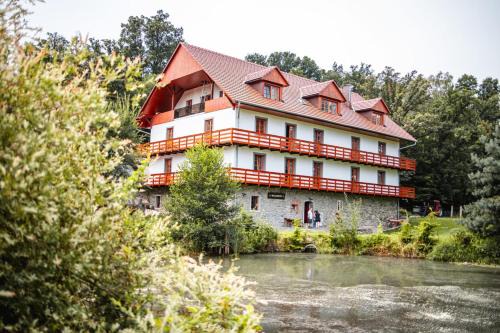 Slapy Maison | Penzion Ztracený mlýn