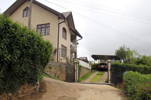 Nuwara Eliya Maison | Perera Homestay