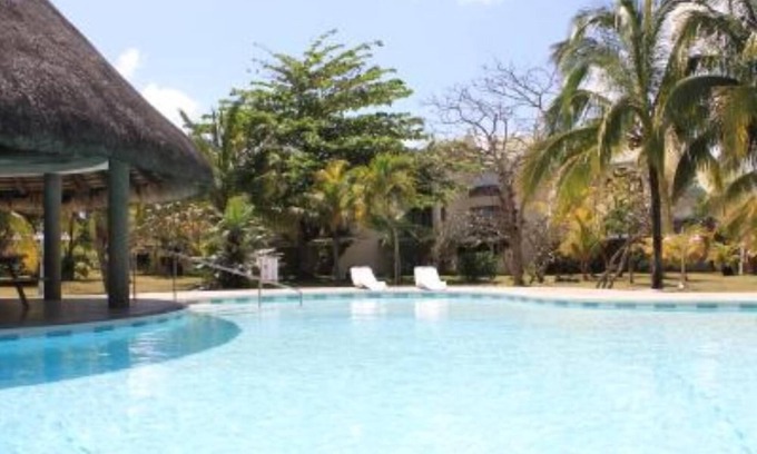Bain Boeuf Maison | Pereybere Bain Boeuf: Bungalow dans belle résidence en bord de mer