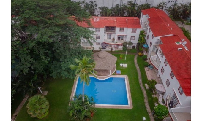 Puente del Mar Maison | Perfect 3 Floor Home w/Private Covered Balcony