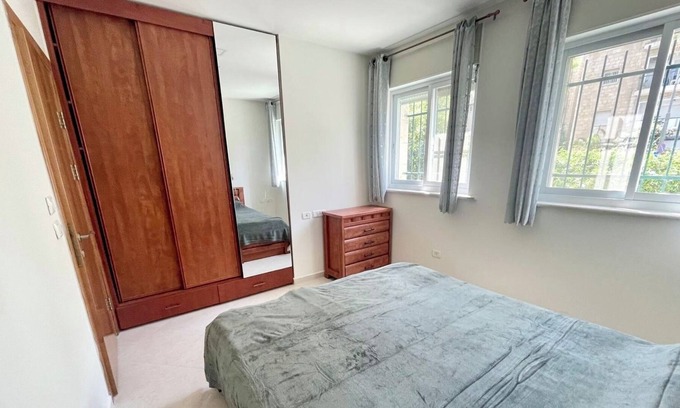 Emek Refaim Appartement | Perfect apartment for family in calm neighborhood 20 minutes walk from Old City
