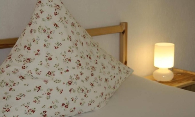 Neuwerk Hôtel | Perfect for craftsmen: affordable double room near the highway