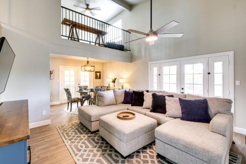 Cottonwood Maison | Perfect for Families Spacious Sun Lakes Home!
