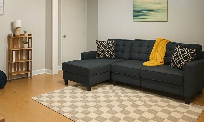 Morgantown Appartement | Perfect for Groups! 3BR/3BA Near WVU & Downtown