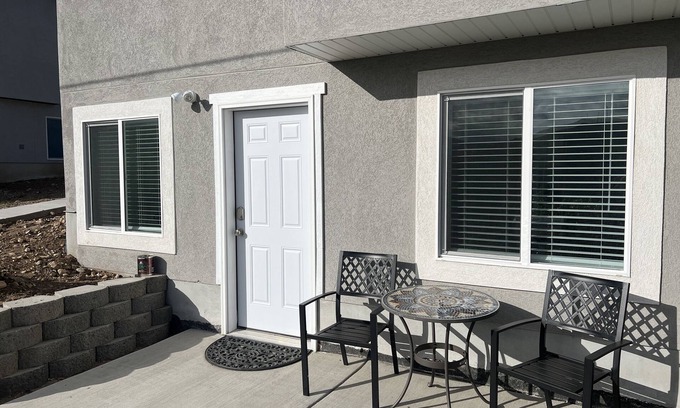 Tooele Appartement | Perfect Little 2 Bedroom Basement apartment