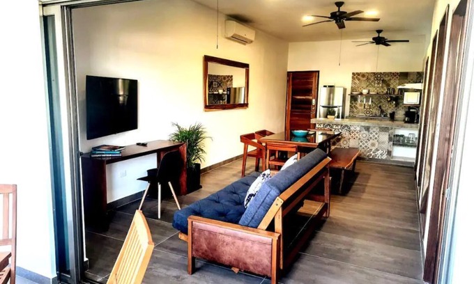 Downtown Cancun Appartement | Perfect Location CLOSEBY Gym groceries restaurants & lush park 10min from beach