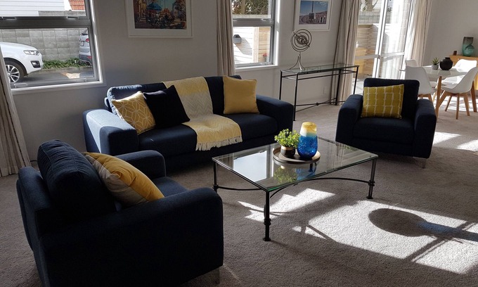 Petone Maison | Emplacement parfait - tout à portée de main!