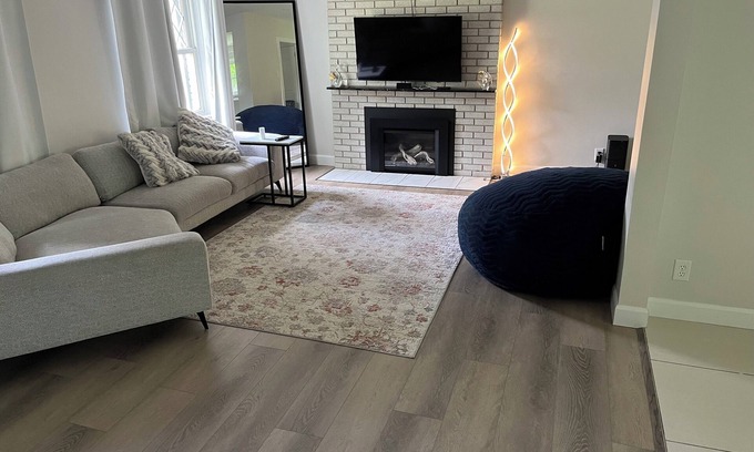 London Appartement | Perfect Location! Quiet City Home Near Venues, Shops & Restaurants