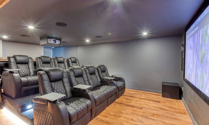 Haines Falls Maison | Perfect Location! Spacious Home with lots of games