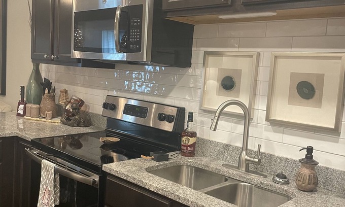 Starkville Copropriété | PERFECT LOCATION!
