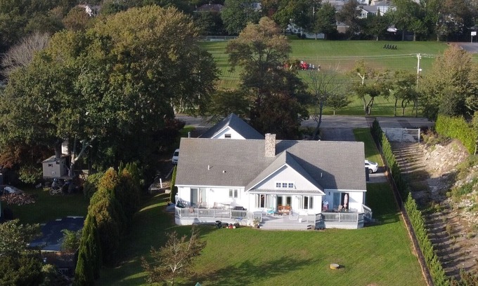 Fifth Ward Appartement | Newport - Suite privée - Emplacement génial!