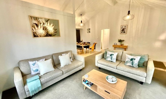 Tauranga Maison | Perfect On The Park!, Perfect On The Park!