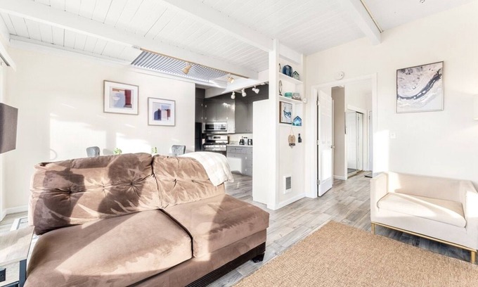 Sand City Appartement | Perfect Private Seaside Beach Getaway w/ Bay Views!
