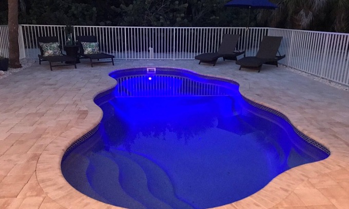 North Captiva Maison | MAISON DE LUXE, PISCINE SURDIMENSIONNÉE, JUSTE VERS L’OCÉAN! À VOIR ABSOLUMENT! INQUIRE NOW!