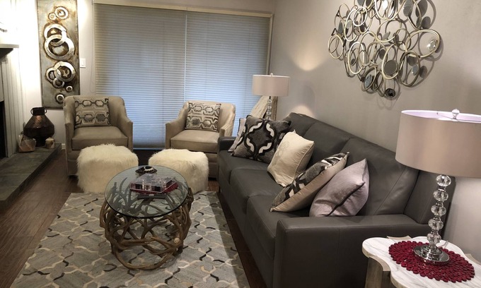 Downtown Copropriété | ASPEN CONDO PARFAITEMENT SITUÉ! À distance de marche de tout à Aspen!