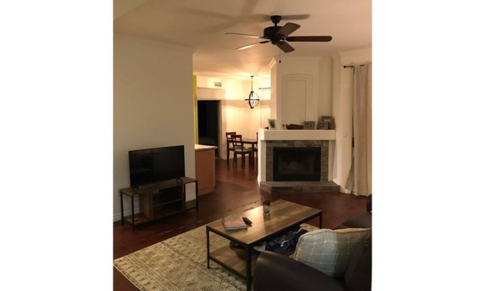 Security Acres Copropriété | Perfectly located condo just south of Old Town