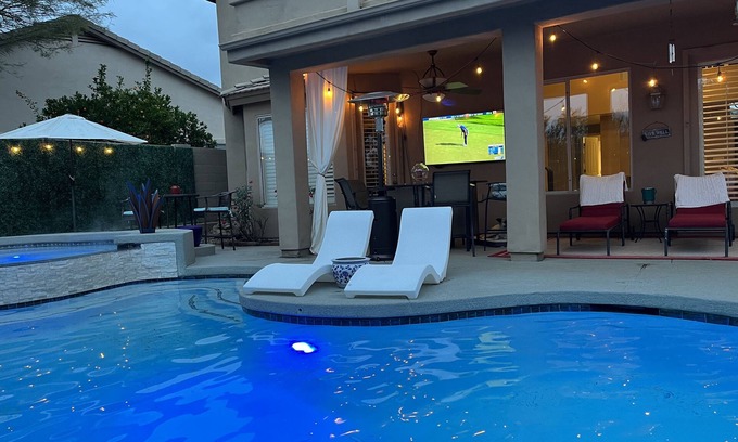 Tatum Ridge Maison | Perfectly Located North Phoenix Home for Waste Management Open and Super Bowl
