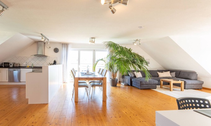 Adelsdorf Appartement | Perfekt für Gruppen und Familien! 120 qm Wohnung Nähe Bamberg