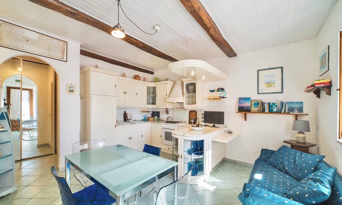Patresi Appartement | Perfume House - Deux Chambres Appartement, Couchages 5