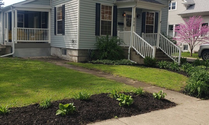Rochelle Maison | Pet & Family Friendly, Quiet, Near Hwy 39 & 88, Sleeps 7, Remodled, Superhost