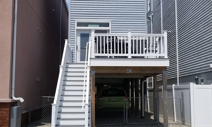 Seaside Heights Maison | Seaside Heights, bloc de plage tranquille avec vue sur l'océan.