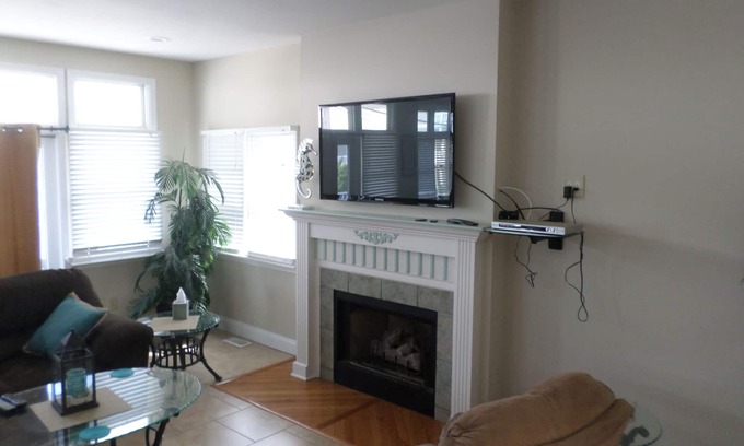 Gold Coast Copropriété | Pet Friendly 4 Bed 3 Bath Condo juste derrière la plage à Ocean City, NJ!