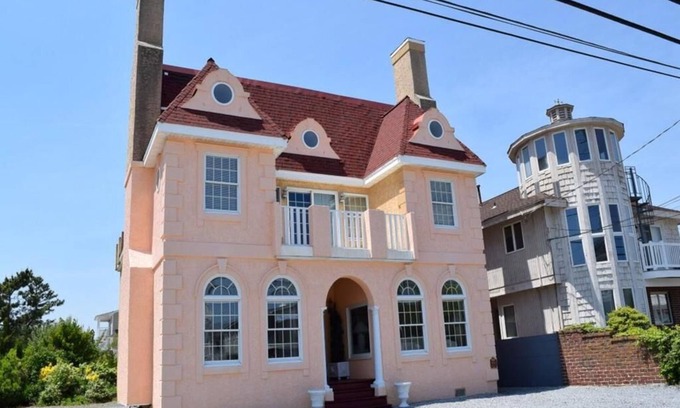 Townsend's Inlet Copropriété | Pet Friendly 5 Bedroom Home in Sea Isle City