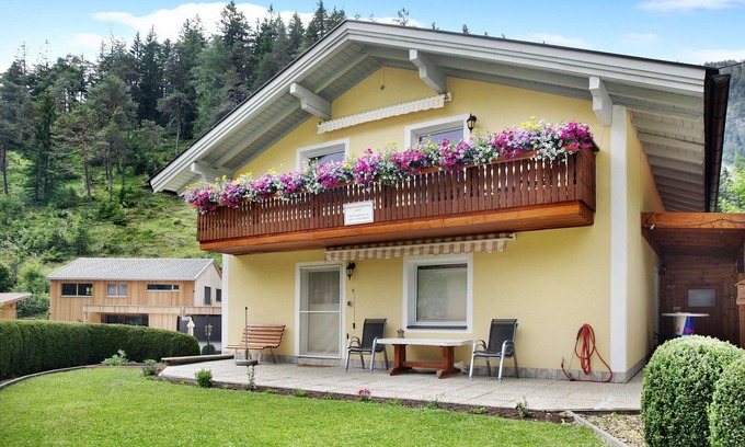 Biberwier Appartement | Appartement pour animaux "Mark" avec vue sur montagne et balcon