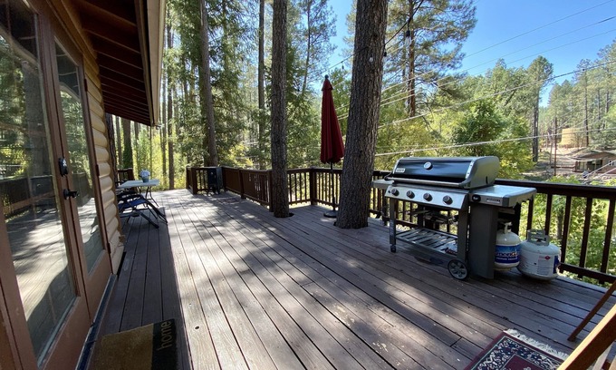 Kohls Ranch Cabine | Pet-friendly cabin by the creek backing forest service