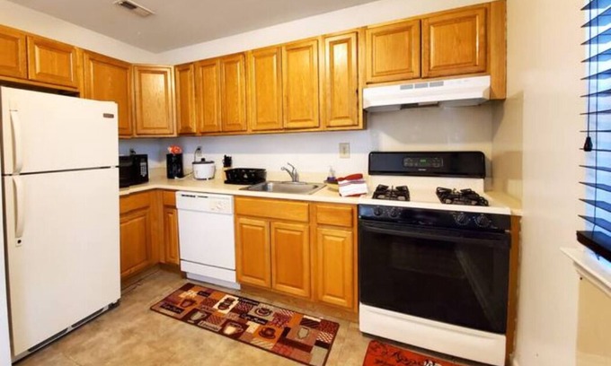 Bridgewater Appartement | Pet friendly,cozy 3bdroom,2 fullbath,golf course locale,free parking,Bridgewater