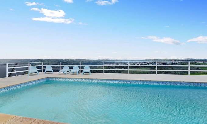 Mafra Villa | Finca "Quinta Serra e Mar" avec piscine, jardin, climatisation et Wi-Fi. Animaux admis