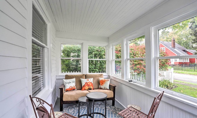 Willoughby Maison | Pet-Friendly Home - 1/2 Mi to Downtown Willoughby!