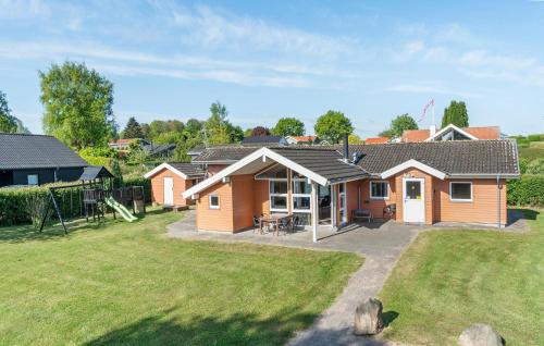 Hejlsminde Strand Maison | Pet Friendly Home In Hejls With Sauna - F04167