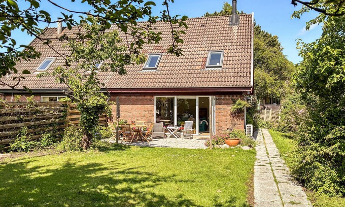 Hornbaek Maison | Pet friendly home in Hornbæk with WiFi