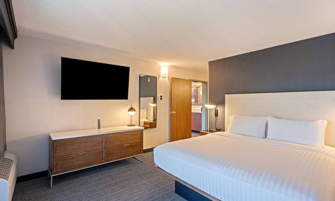 San Ramon Hôtel | Pet-friendly Hotel! Comfortable 1BR Suite Short Drive to Mt Diablo State Park!