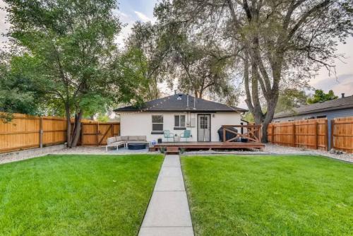 Barnum Maison | Pet Friendly In West Denver Bungalow Near Meow Wolf