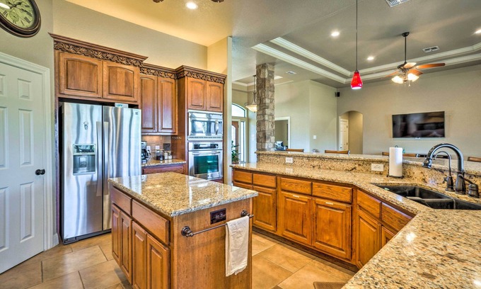 Sutherland Springs Maison | Pet-Friendly La Vernia Home, 30 Mi to San Antonio
