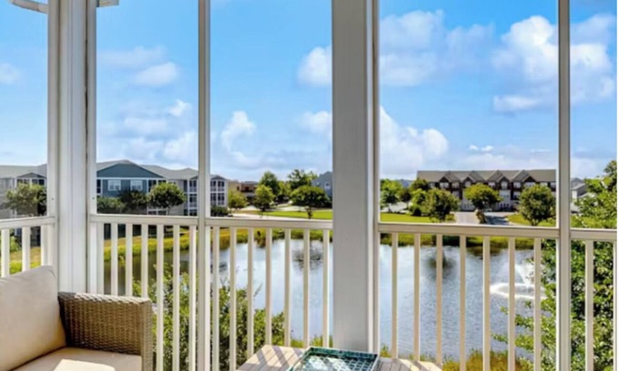 Lewes Copropriété | Pet Friendly Pond view condo close to the beach and historic downtown Lewes